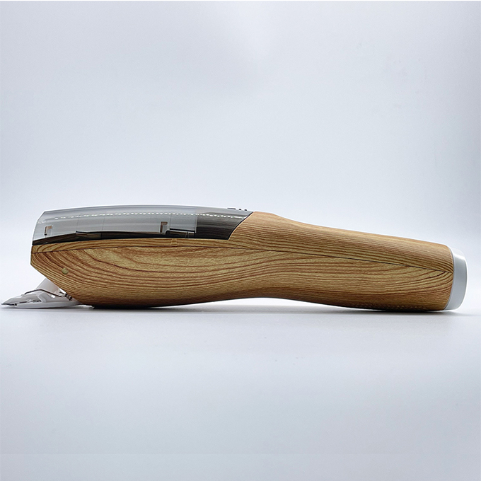 Factory OEM ODM Professional Washable Body Vacuum Hair Clipper in wooden color